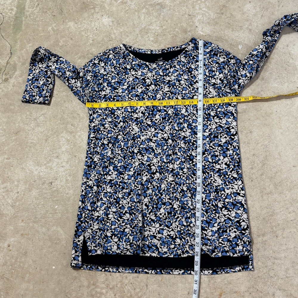 J.Jill Simply Supima Crewneck Tunic Top Women’s Small Black Blue White Floral - Picture 5 of 11